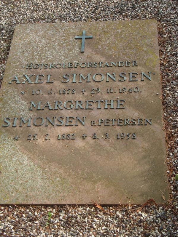 Margrethe Petersen.JPG